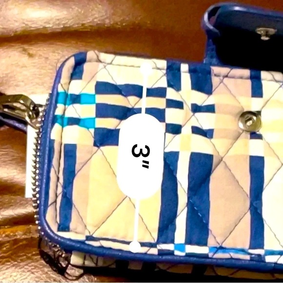 🆕 Vera Bradley Blue and Beige Smartphone Wristlet NWT - Picture 7 of 9
